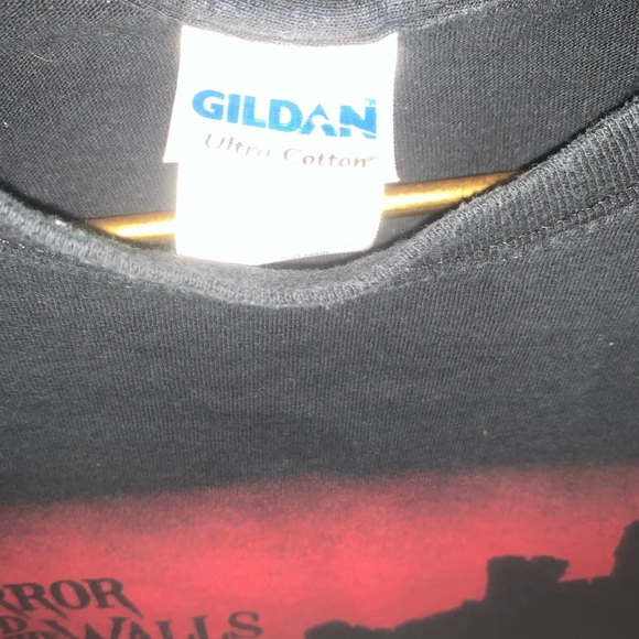 Terror behind the walls graphic T-shirt haunted house Halloween - Picture 2 of 4